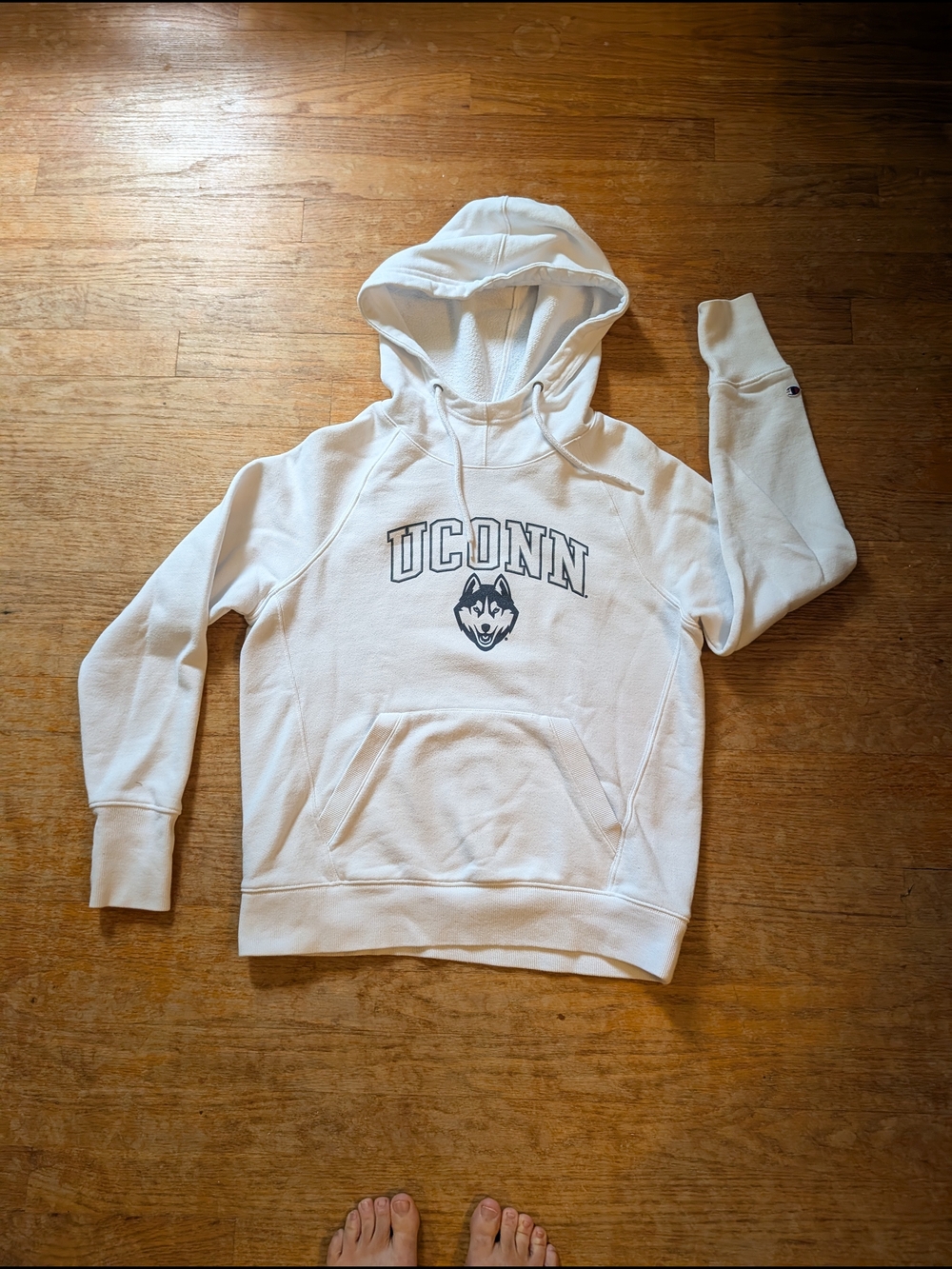 White Pullover UConn hoodie